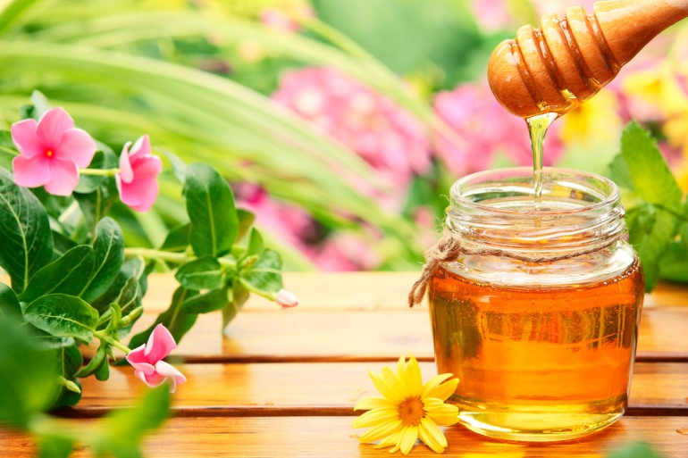 تعرف على أبرز أنواع العسل وفوائده